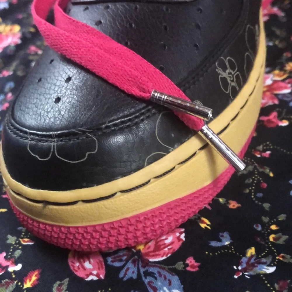 NWOB Nike Air Force 1 Premium Low Black Floral Pink - Picture 10 of 13